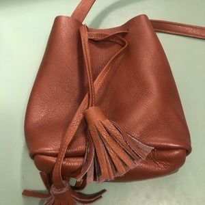 SHAFFER LA Leather Crossbody Bag